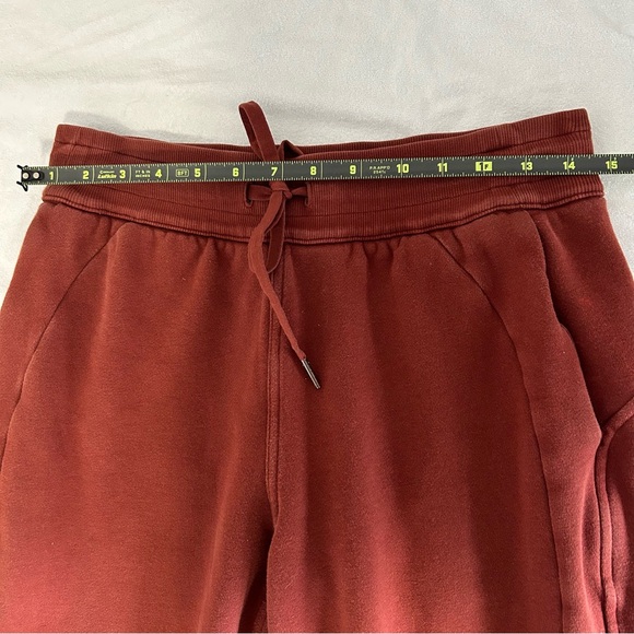 Lululemon athletica scuba high rise joggers maroon - Picture 9 of 12